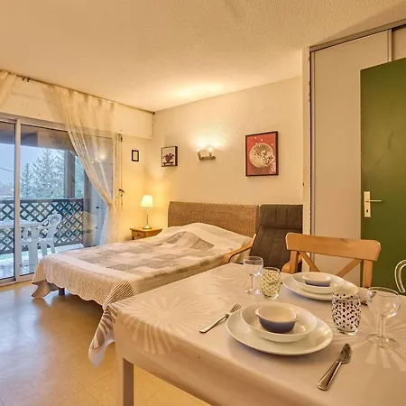T1 Lumineux Avec Balcon Et Wifi A Barbotan, Animaux Admis - Fr-1-841-19 * 바르보탕 레 떼름므