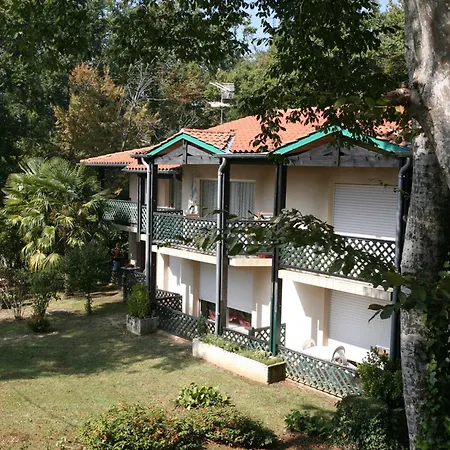 Apartment T1 Lumineux Avec Balcon Et Wifi A Barbotan, Animaux Admis Barbotan-les-Thermes