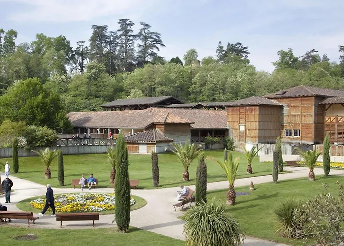 T1 Lumineux Avec Balcon Et Wifi A Barbotan, Animaux Admis - Fr-1-841-19 Apartment *